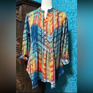 New Directions Multicolor Abstract Blouse